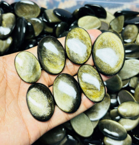 Cabochon en obsidienne dorée 100 % naturelle, pierre précieuse brute faite à la main pour la fabrication de bijoux, accessoire en vrac ASHU GEMS - Product Image 3