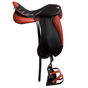 Selle d'équitation anglaise tout usage en cuir pour la randonnée et les concours (taille de selle de 12'' à 18'') - Product Image 2