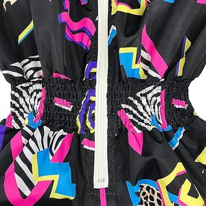 ชุดเซ็ตเสื้อแจ็คเก็ตกันลมแบบระบายอากาศได้ดีสองชิ้นสำหรับผู้หญิง ทรงปกติ สไตล์ลำลอง พร้อมโลโก้แบบกำหนดเอง - Product Image 3