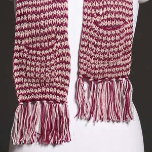 Écharpe tricotée unisexe prête pour la randonnée - Cache-cou chaud et coupe-vent pour l'hiver - Accessoire doux en tricot côtelé avec logo personnalisé - Product Image 2