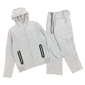 ชุดวอร์มผู้ชายแบบมีฮู้ด ผ้าฝ้าย 100% เป็นมิตรกับสิ่งแวดล้อม แบบ 2 ชิ้น - Product Image 1