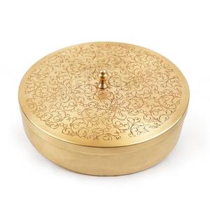 Brass <b>Masala</b> <b>Dabba</b> <b>Spice</b> <b>Box</b> With Floral Engraved Lid Handmade Kitchen Storage Container With Lid & Inner Containers & <b>Spice</b> <b>Box</b> - Product Image 4