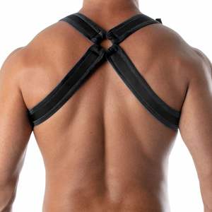 Harnais Kinky pour Homme Noir, Vêtement de Club Fetichiste, Harnais de Poitrine Ajustable en Similicuir, Écologique et Respirant avec Dentelle - Product Image 4