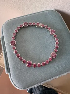 Bracelet tennis plaqué argent pour femme, serti de strass roses ronds, style classique, bijou en alliage, cadeau - Product Image 3
