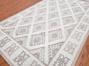 Tapis rectangulaire en laine acrylique à motifs géométriques, style bohème, tufté à la main, antidérapant, pour salon - Product Image 1