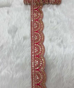 Dentelle brodée festonnée richement ornée de perles pour Saree, Kaftan, Lehenga, Blouse, Costumes de Mariée et Vêtements Traditionnels - Product Image 2