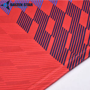 Uniforme de football DSI personnalisé, 100% polyester respirant, manches courtes, motif à carreaux, saison printemps, nom de l'équipe avec qualité supérieure - Product Image 6