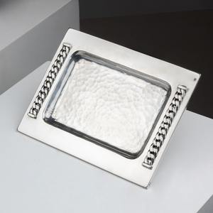 Plateau à chocolat en métal de qualité supérieure, conçu avec des bords lisses, idéal pour servir des chocolats et des friandises - Product Image 4