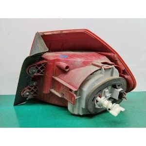 Luz Trasera Izquierda Usada para Passat 561945095G - Product Image 3