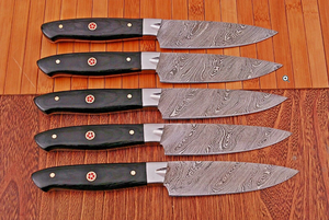 Juego de cuchillos para carne de acero de Damasco hechos a mano con mango de cuerno, filo biselado y espiga recta de 9 pulgadas, 3 años de garantía, OEM/ODM personalizable - Product Image 2