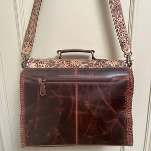 Nuevos bolsos de maletín Buck Stitch de cuero occidental, bolsos de trabajo de cuero genuino para mujer, bolsos cruzados para ordenador portátil ocultos - Product Image 5