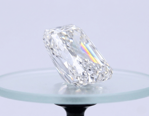 4.17ct <b>Rectangular</b> Cut F Color VS1 IGI Certified CVD HPHT Lab Grown Loose Diamond Jewelry Making - Product Image 1