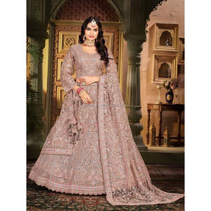 Vestidos de novia Lehenga Choli Ensemble - Product Image 2