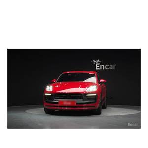 Porsche Macan 2.9 GTS 2023 con Volante a la Izquierda, Asientos de Cuero, Cámara Trasera, 27,256 km - Product Image 2