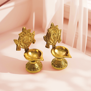 ชุดจักระ shanku vilakku ทองเหลืองโคมไฟคู่สำหรับ Pooja Conch & Chakra - Product Image 4