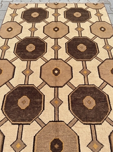 Tapis en laine géométrique floral noué à la main, marron beige - Product Image 4