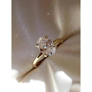 Anillo Solitario de Diamante Cultivado en Laboratorio, Exclusivo y de Lujo, Chapado en Oro, Elegante Joya de Compromiso y Boda para Mujer, Regalo Premium - Product Image 1