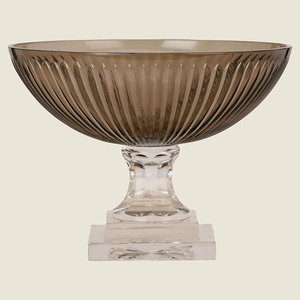 Moderno y Elegante Centro de Mesa de Metal Plegado Hecho a Mano, Ecológico, para Mesa de Café, Sofisticado, en Color Metal Ahumado - Product Image 1