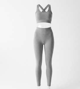 Conjunto de Yoga y Pilates OEM de Alta Calidad, Ropa Deportiva, Material de Nailon, Diseño 2 en 1 para Mujer, Secado Rápido - Product Image 4