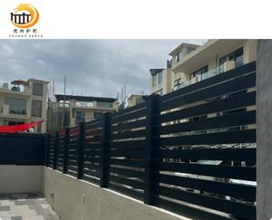 Clôture <span class=keywords><strong>de</strong></span> confidentialité et balustrade <span class=keywords><strong>de</strong></span> <span class=keywords><strong>balcon</strong></span> en aluminium avec <span class=keywords><strong>grille</strong></span> <span class=keywords><strong>pour</strong></span> décoration <span class=keywords><strong>de</strong></span> jardin extérieur, allée <span class=keywords><strong>de</strong></span> villa - Product Image 4