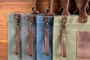 Grand sac de transport pour bois de chauffage en toile cirée imperméable avec poignée en cuir, porte-bûches et porte-bois en cuir - Product Image 5