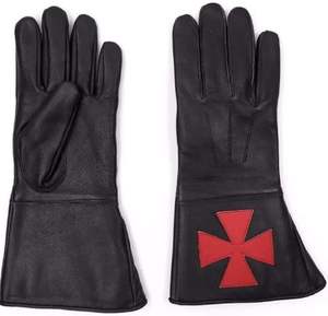 Guantes de cuero suave negros de los Caballeros Templarios con Cruz Roja (Talla Mediana) con tres líneas de costura impecables. - Product Image 1