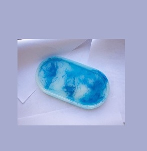 Bandeja de resina multiusos para cocina y comedor, ideal para servir, almacenar y exhibir de forma decorativa. - Product Image 1