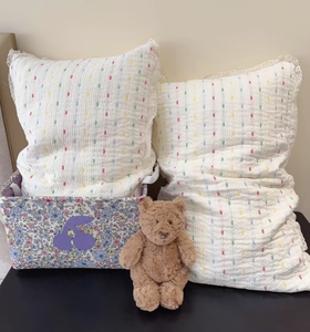 Housse de coussin carrée patchwork mignonne avec bord festonné, design imprimé en coton fait main pour la décoration intérieure, 3-6 ans - Product Image 6