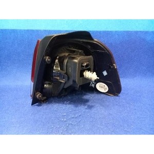 Luz Trasera Izquierda Usada para Golf 5K0945095N - Product Image 3
