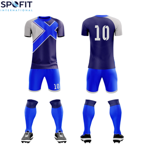 Ensemble d'uniformes de football respirants unisexes, légers, à séchage rapide, en tissu 100% polyester, avec design personnalisé et service OEM - Product Image 1
