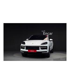 Porsche Cayenne 3.0 Coupé 2024, 3,993 km, Volante a la Izquierda, Caja de Cambios Automática, Asientos de Cuero con Cámara Trasera - Product Image 3