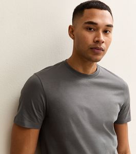 High Quality Cotton Polyester Blend T-<b>shirt</b> Custom T <b>Shirt</b> for Men Blank Slim Fit T <b>Shirt</b> Black or <b>White</b> Men's T <b>Shirts</b> - Product Image 3