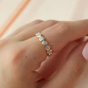 Anillo de Compromiso con Diamante Natural de Corte Cojín, Chapado en Oro de 18K con Rodio, Certificado por GIA, para Suministro de Joyería al por Mayor - Product Image 1