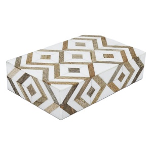 Boîte à bijoux en incrustation d'os indien faite à la main de qualité supérieure Taille et design personnalisables Rangement décoratif élégant pour la maison et les cadeaux - Product Image 1