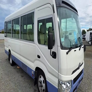 Toyota Coaster 4.0L Turbo Diesel 2018 – Bus de transport de passagers puissant pour des trajets fiables et des déplacements longue distance - Product Image 1