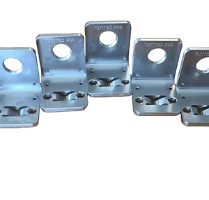 Suministro Directo de Fábrica en Oferta, Piezas Metálicas Pequeñas de Acero Inoxidable, Fabricación de Chapas Metálicas por Estampación y Doblado CNC, Recubrimiento en Polvo Perforado - Product Image 1