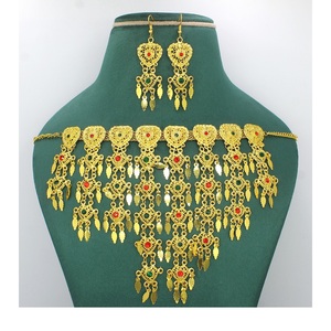 Ensemble de bijoux Martasha plaqué or pour femmes, élégantes boucles d'oreilles de mariage - Product Image 6