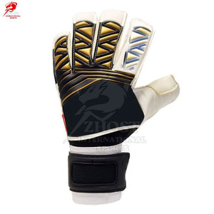 Guantes de portero sólidos de compatibilidad universal para todas las ligas, suministros confiables para prácticas de equipo para clubes de fútbol - Product Image 4