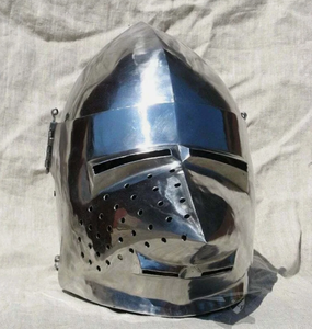Casco Bascineta Medieval de Acero Pulido con Visera, Armadura Histórica para Recreación y Exhibición - Product Image 3