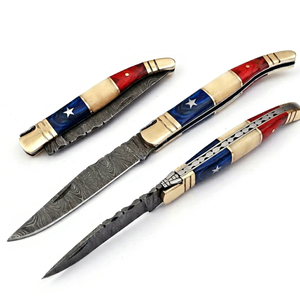 Navaja Plegable de Acero de Damasco con Mango Rojo y Azul, Diseño de Estrella, Hoja de Punta Caída, Apertura con Perilla de Pulgar - Product Image 1