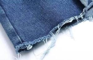Shorts en jean asymétriques taille haute pour femme, couleur unie, boutonnage frontal, effet usé, coupe droite, tenue décontractée d'été - Product Image 2