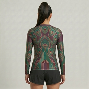 Rashguard personnalisé pour femme – Confortable, haute qualité, prix abordable, nouvelle collection, vente en gros, style attrayant - Product Image 2