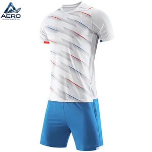 Conjunto de Uniforme de Fútbol Sublimado Personalizado, Camisetas de Fútbol Transpirables, Ropa Deportiva de Entrenamiento Personalizada para Hombre - Product Image 4