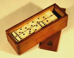 Luxury Wooden <b>Dice</b> And Dominoes Game Collection With Storage Box For Long Lasting Family Entertainment - Product Image 5