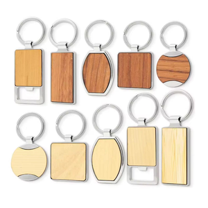 Porte-clés en bois gravés au laser de haute qualité, fabrication sur mesure, logo personnalisé, lettrage sur porte-clés en bois - Product Image 1
