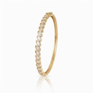 Bracelet jonc articulé en or jaune 10K 14K avec diamant de laboratoire 1,75 carat taille marquise serti clos, clarté EF VVS, 5x2,5mm, bracelet statement - Product Image 1