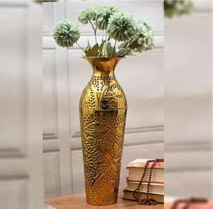 Jarrón Alto Dorado Martillado para Decoración del Hogar, Elegante Florero Metálico para Sala de Estar, Comedor u Oficina - Product Image 6