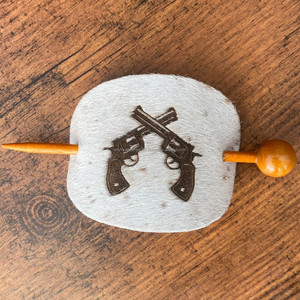 Pasador de pelo de cuero genuino hecho a mano 100% grabado con láser con tobogán de madera, pasador de pelo de diseñador de lujo de alta calidad para mujer - Product Image 2