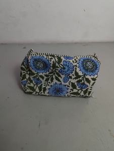 Pochettes matelassées géométriques Kantha en coton recyclé avec fermeture éclair, trousse de maquillage bohème, étui cosmétique, organisateur de voyage, fournisseur en gros - Product Image 3