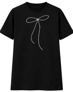 Camiseta de Algodón Negra Personalizada para Mujer con Diseño Minimalista de Lazo con Pedrería, Manga Corta, Cuello Redondo, Top Casual de Moda para Mujer, OEM Personalizado - Product Image 1